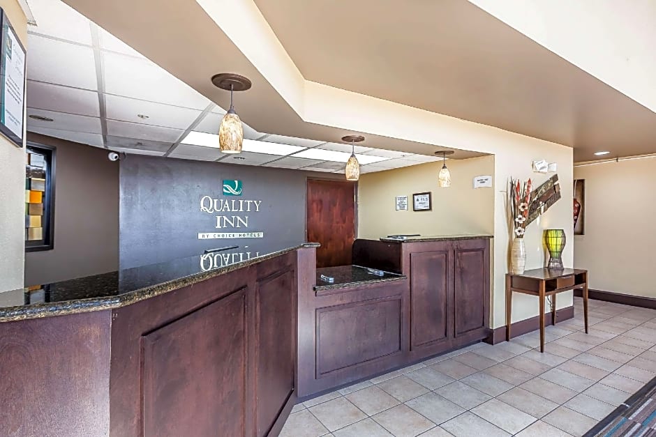 Quality Inn Warsaw I-40