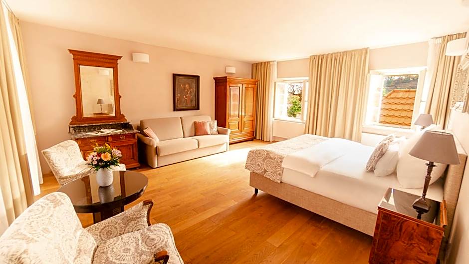 Hotel Golden Key Prague Castle