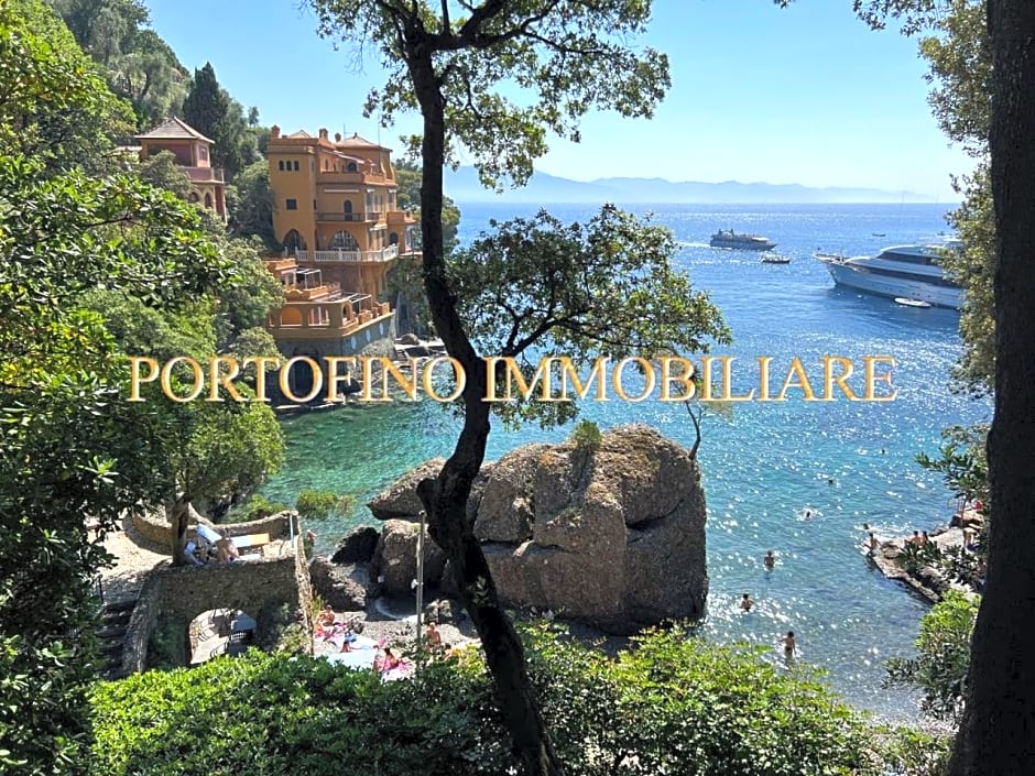 PORTOFINO SUITE VISTA MARE CON SPIAGGIA PRIVATA