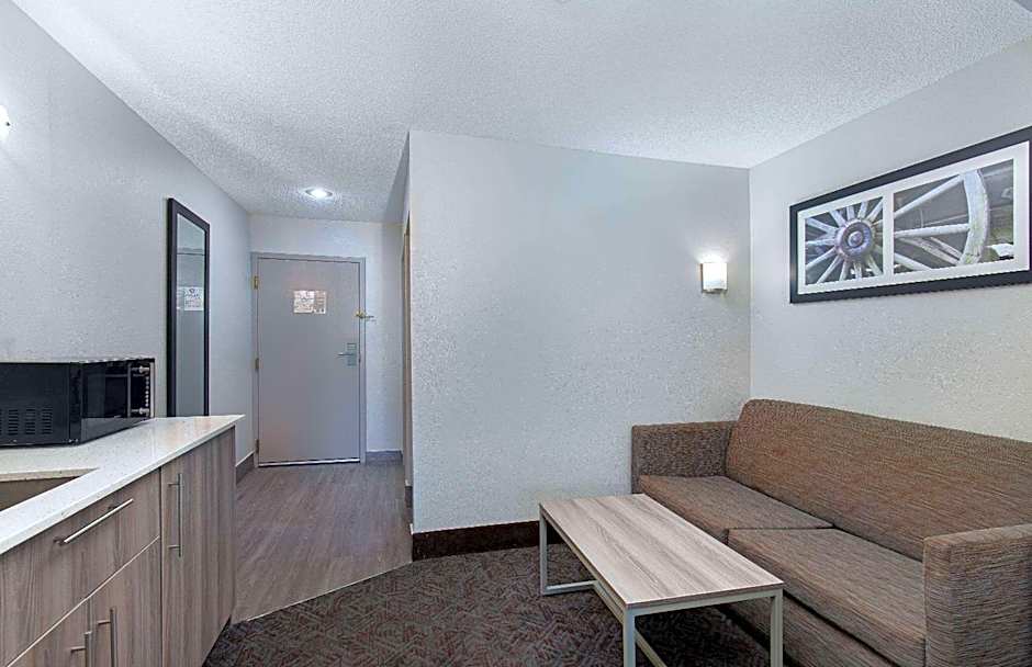 La Quinta Inn & Suites by Wyndham Pigeon Forge- Dollywood