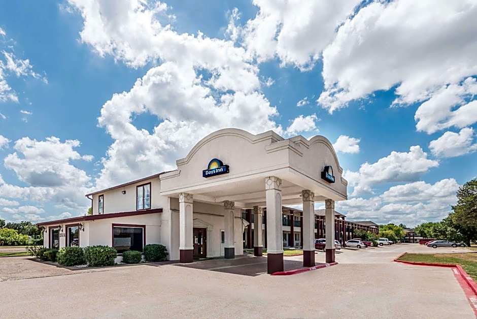 Days Inn by Wyndham Bryan College Station