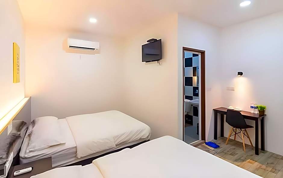 Tambun Warm Hotel