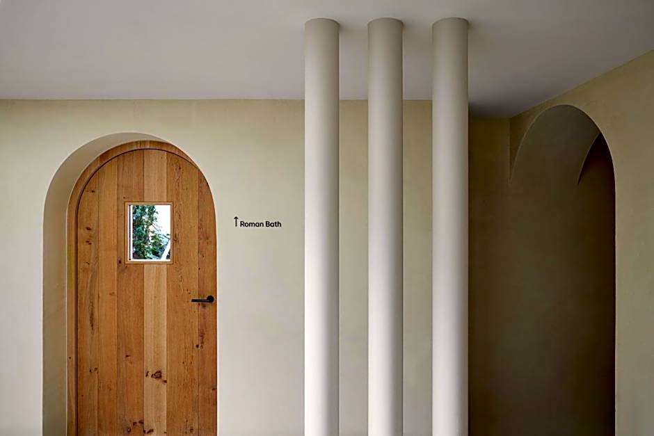 fink Restaurant & Suites