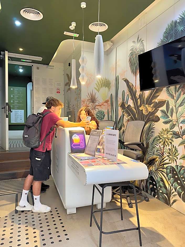 Atypicap Capsule Hostel