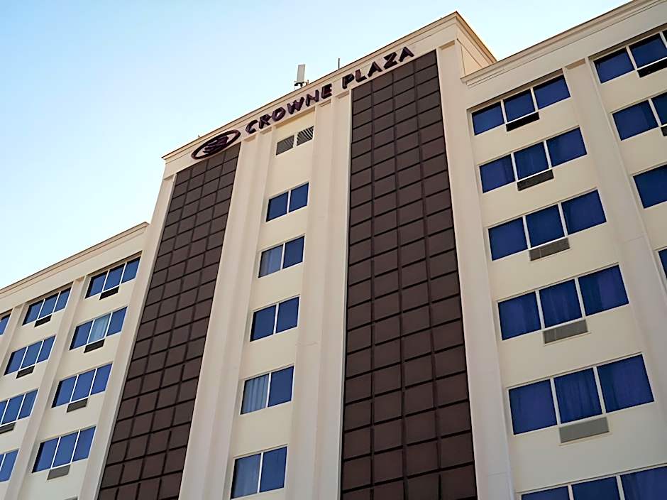 Brandywine Plaza Hotel