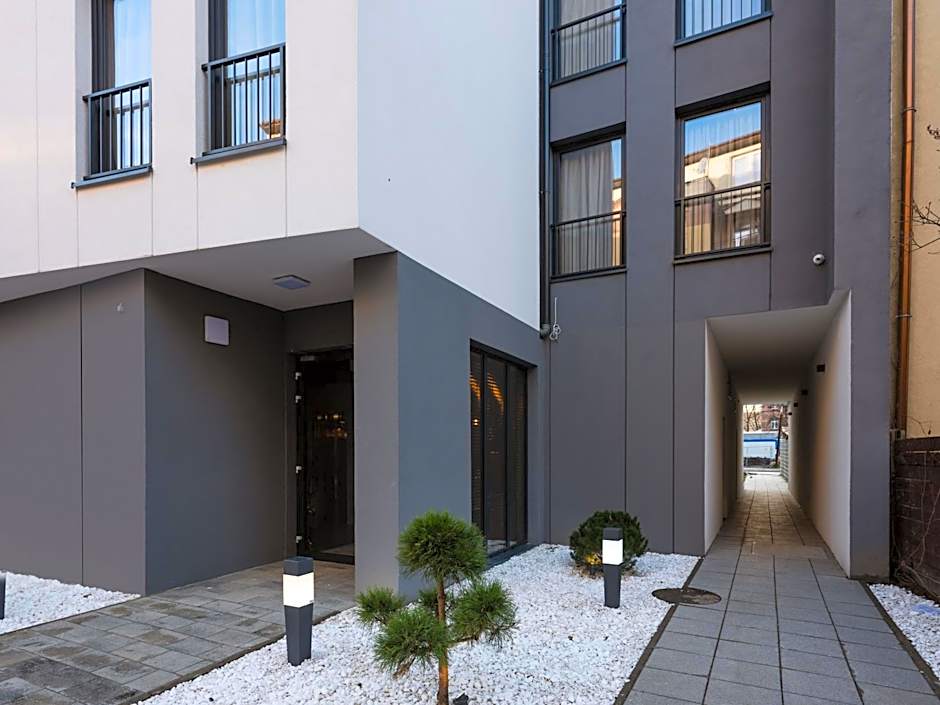 Art Suites Luxury Hotel