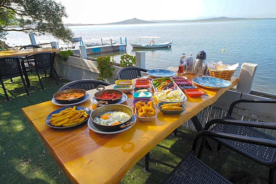 QCUNDA OTEL