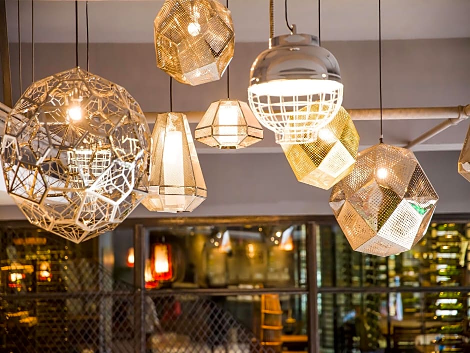 James Joyce Coffetel Xi'an Municipal Government North Bus Station Wenjing Road Metro Station