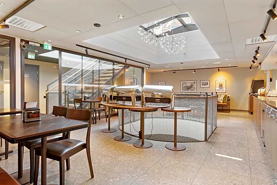 Best Western Hotel at 108