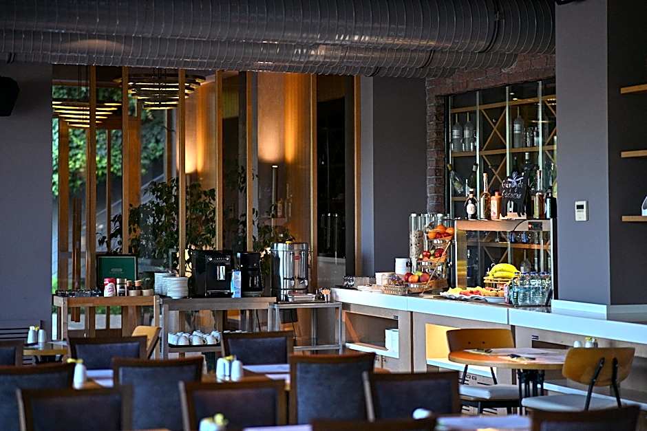 Denizatı Plus Hotel