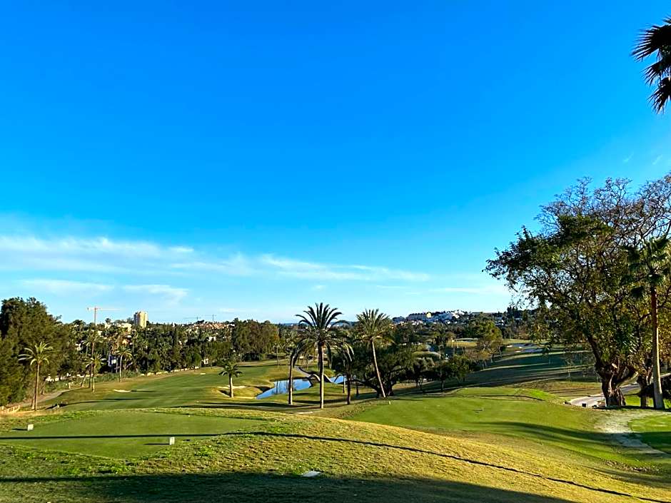 Stunning suite at Hotel Del Golf, 5 stars and frontline Golf, Porto Banus, Marbella