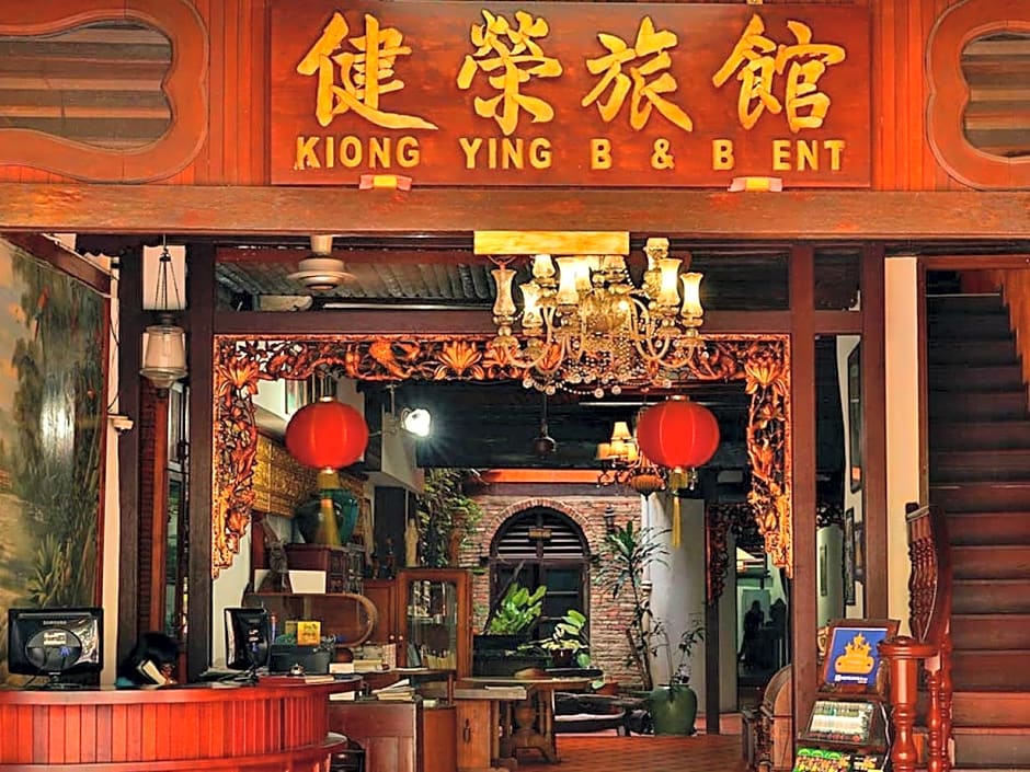 Kuching Waterfront Lodge