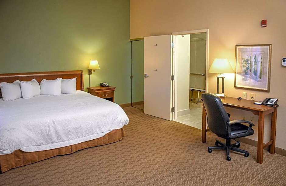 Hampton Inn By Hilton & Suites Youngstown-Canfield, Oh