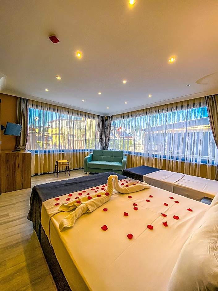 ROY OTEL AKCAY