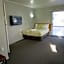 Commodore Court Motel