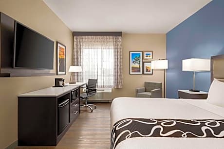 1 King Bed Mobility Accessible Room Non-Smoking