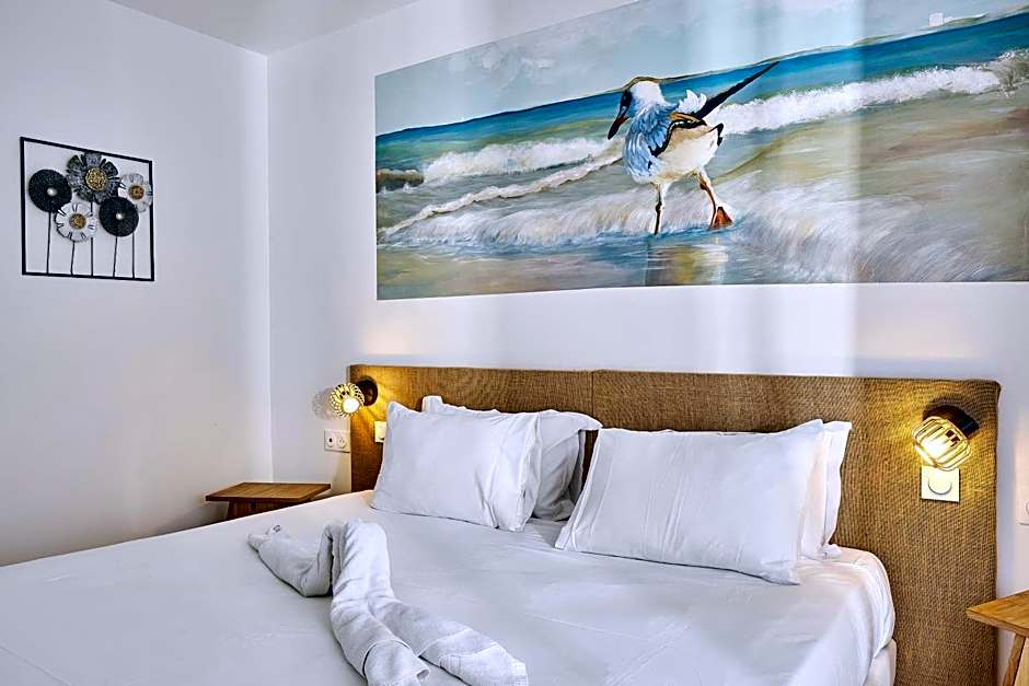 Artemia Aigues-Mortes - Hotel avec piscine