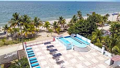 Hotel Playa Divina
