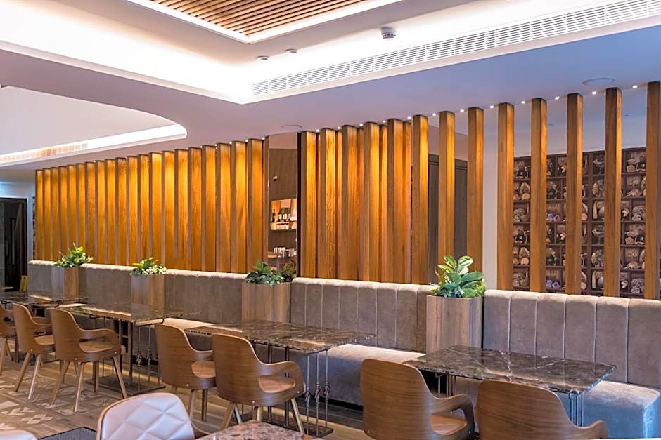 Leonardo Boutique Hotel Larnaca