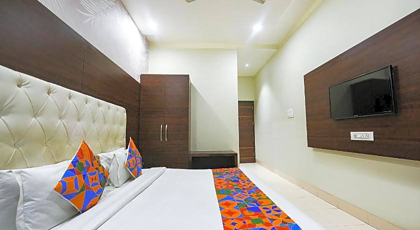 FabHotel KK Continental