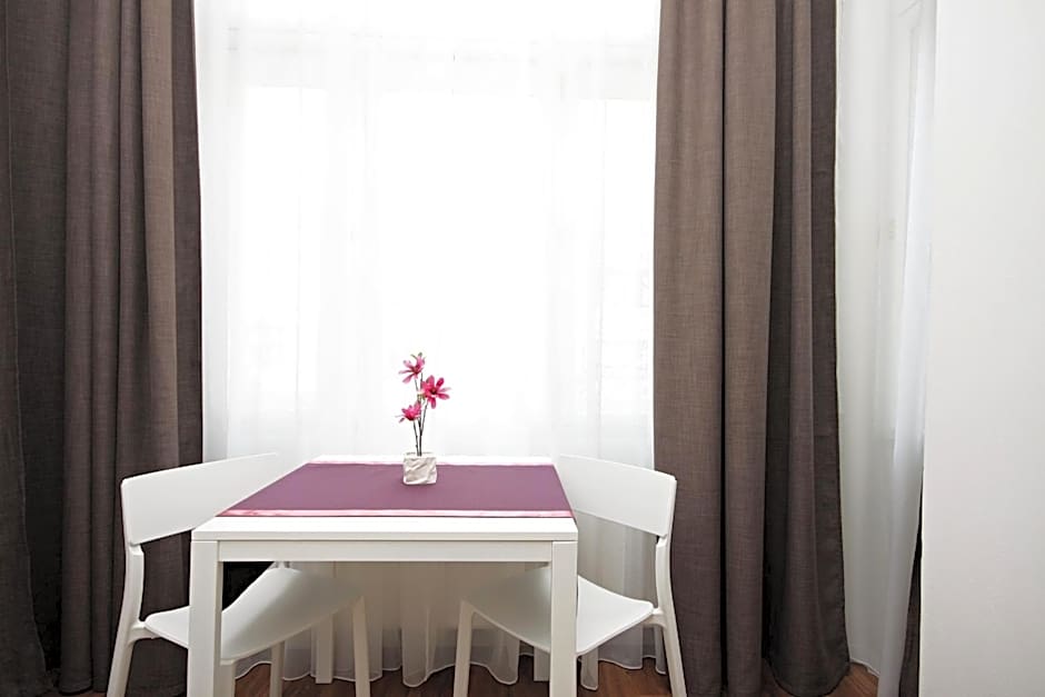 Elizabeth Suites