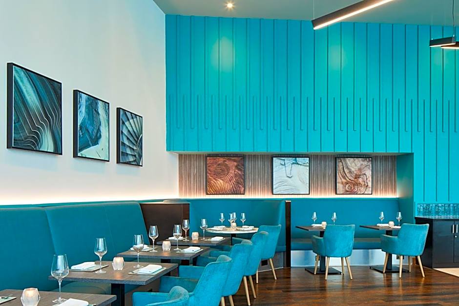 Courtyard by Marriott London Gatwick Airport