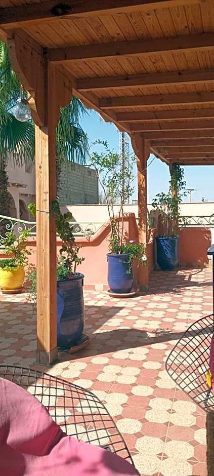 Riad tania mozaik