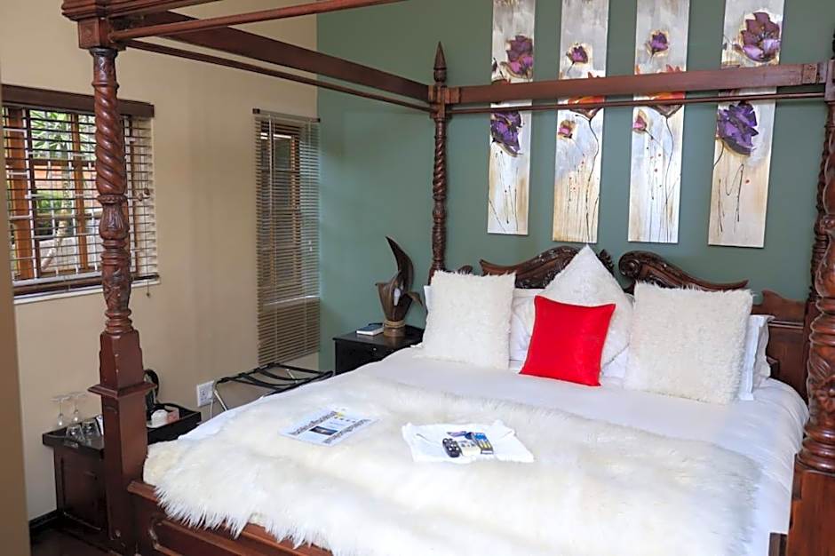 Moonriver Guesthouse