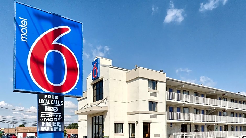 Motel 6-Maple Shade Township, NJ - Philadelphia - Mt Laurel