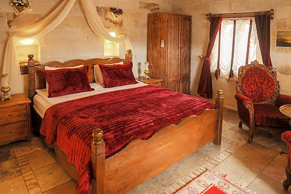 Maccan Cave Hotel