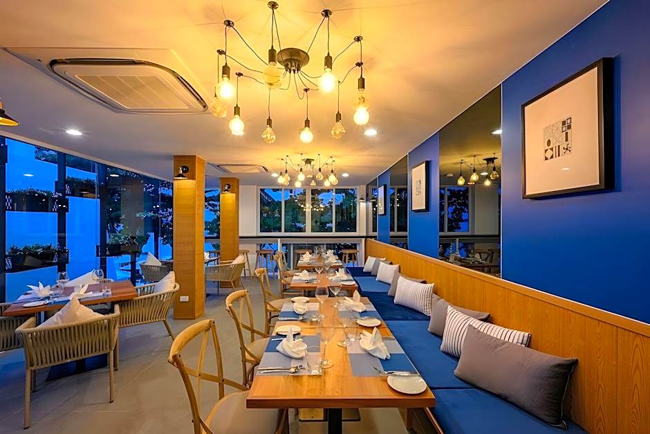 The Beachfront Hotel Phuket