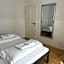 Lion`s Rooms n Apartments