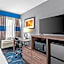 Quality Inn Shawnee North I-40