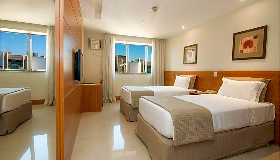Américas Granada Hotel