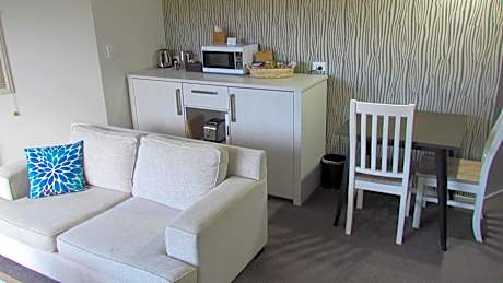 Superior Suite with Mountain View