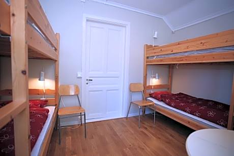 Quadruple Room with Garden View