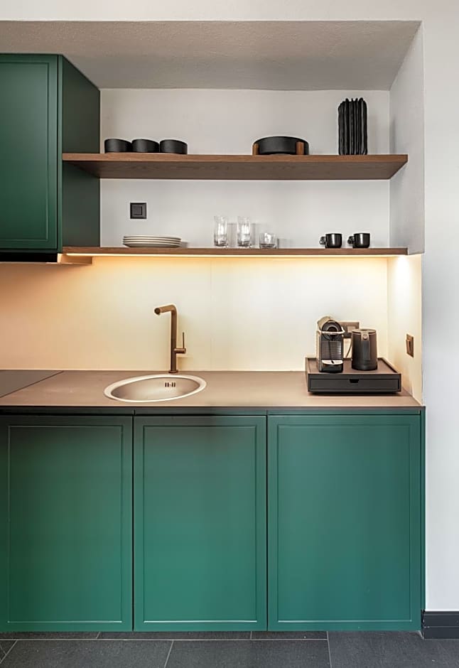 Unedo All Seasons Boutique Hotel