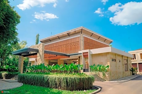 Mutiara Carita Cottages