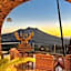 Caldera Hotel & Restaurant