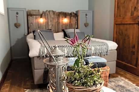 Studio with Terrace