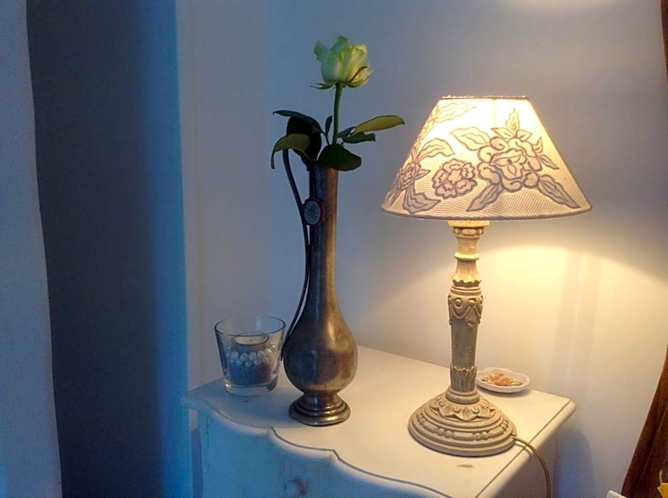 Lamaison du phare honfleur chambres d'hotes et jacuzzi privé