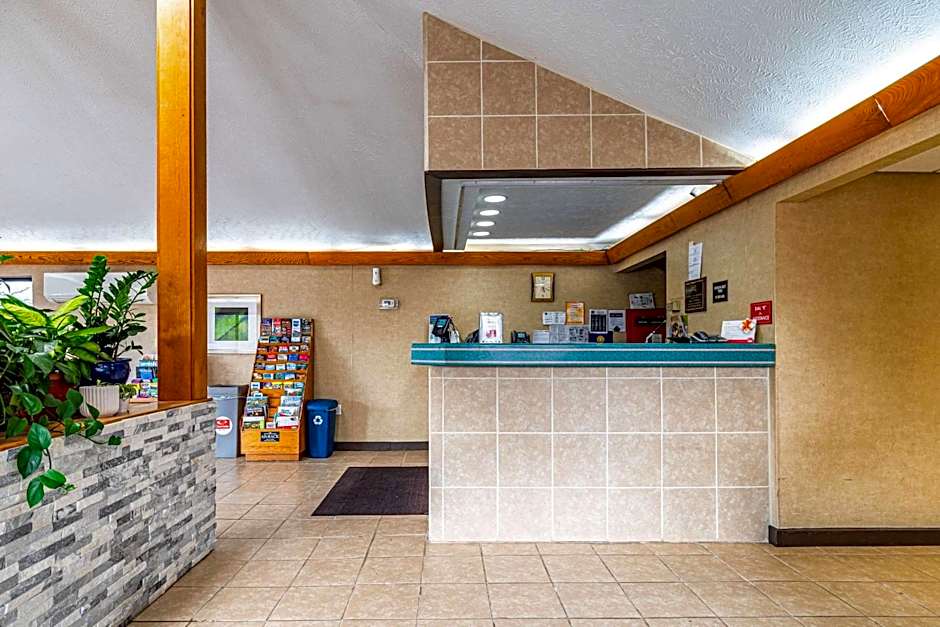 Econo Lodge Cleveland Southeast - Kent