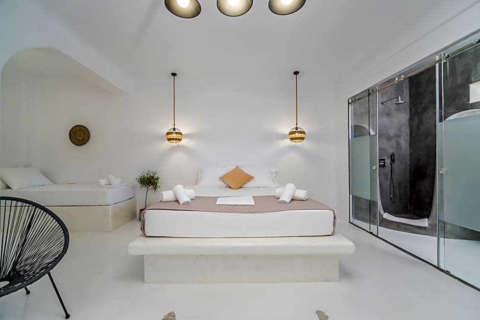 Amethyst Luxury Suites Oia