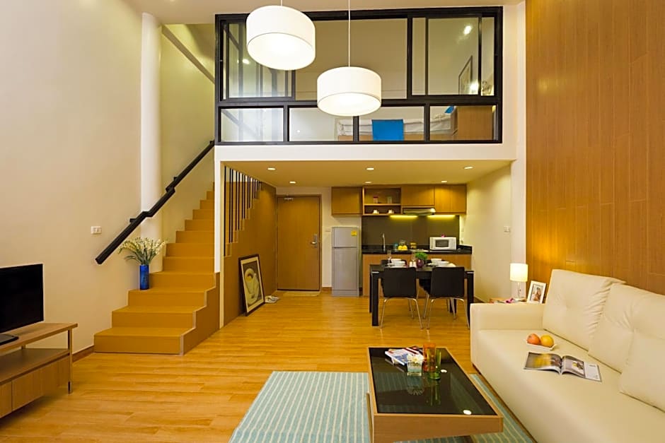 Photo 1 of 6 of Duplex Suite