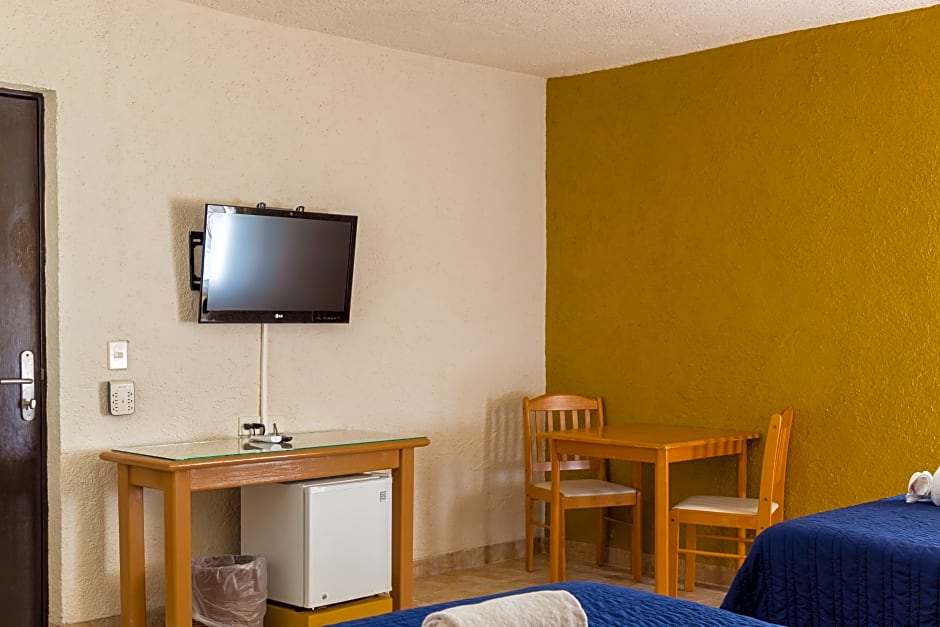 Playa Maya by MIJ - Beachfront Hotel