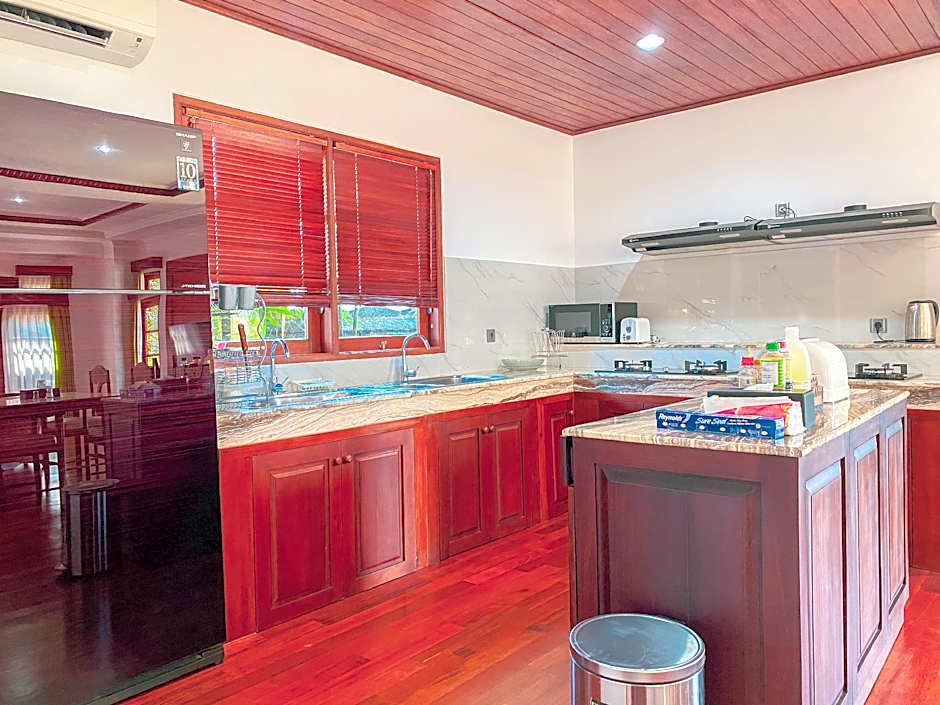 Medewi Surf Villa Luxury