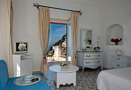 Two Connecting Rooms with Terrace and Sea View (4 Adults)