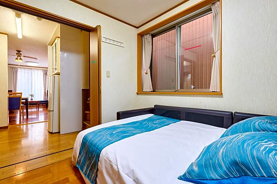 J-2S JR Yamanote Komagome, 3 storey 101sq 4BR, FreePark
