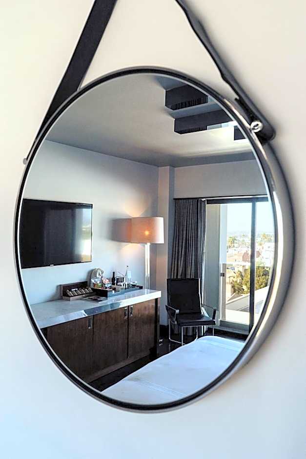 Sixty Beverly Hills