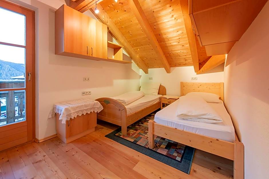 Apartments Ciasa Costisela